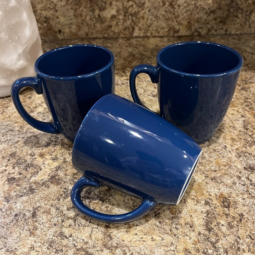 Corelle Stoneware Coffee Mug Set of 3 Blue Cornflower 10 oz. - Picture 2 of 11